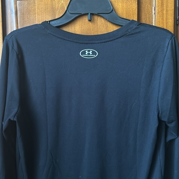 Under Armour Black Long Sleeve Tee - Picture 8 of 9